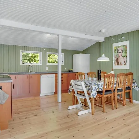 Holiday home Lovely In Sjaellands Odde With Kitchen
